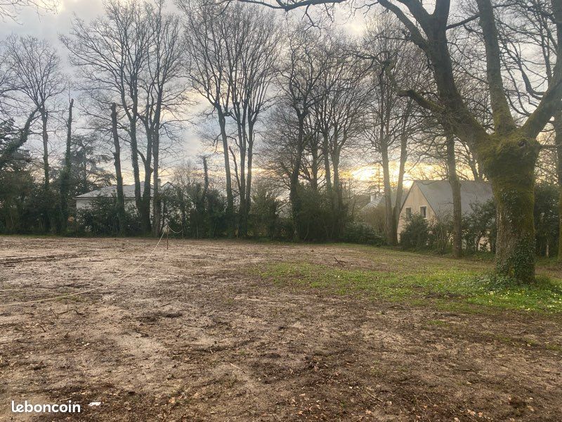 A VENDRE- Terrain de 450 m² hors lotissement